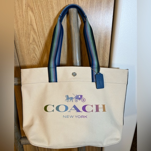 COACH CANVAS HORSE CARRIAGE TOTE BAG 91170 Retired Tote - Picture 1 of 5